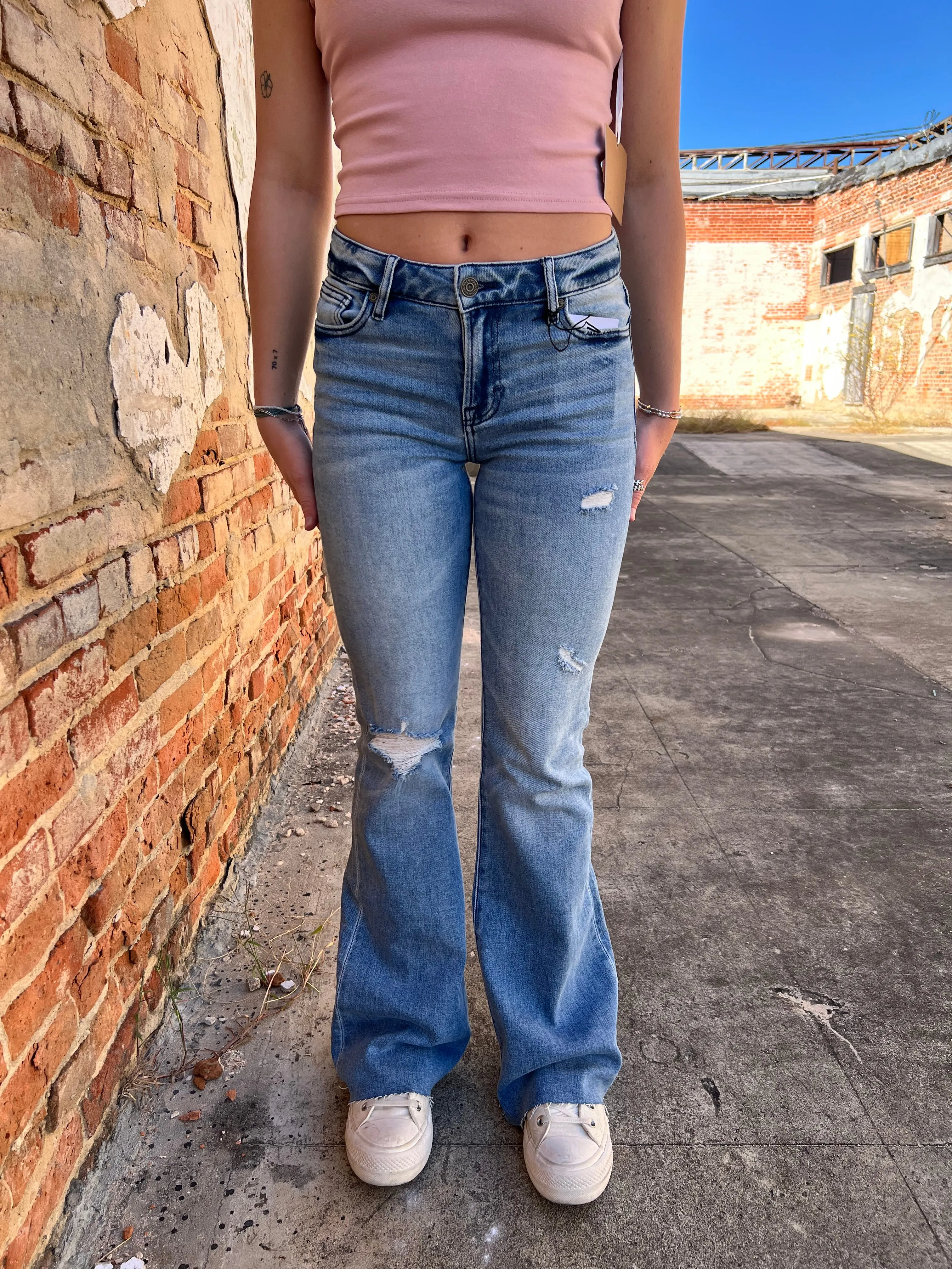 Happi Medium Light Mid Rise Distressed 33" Inseam Flare